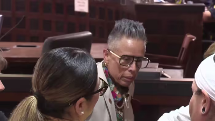 Rechter Rosie Speedlin Gonzalez treedt af; officier van justitie wijst de aanklacht af