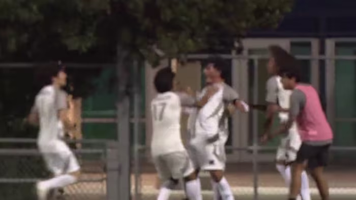 Steele jongensvoetbal gaat door naar de regionale finale en verslaat LEE met 3-2 na vertraging van de stroomstoring