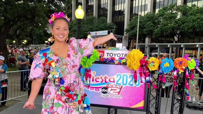 Voor medailleverzamelaars uit San Antonio tijdens Fiesta is de achtervolging onderdeel van het plezier