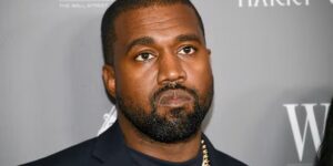 Ye stelt het concert in Marseille uit nadat de Franse autoriteiten hebben gezegd dat ze om een ​​verbod zullen vragen