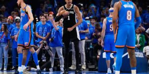 Wembanyama heeft 41 punten, 24 rebounds en Spurs bovenaan Thunder 122-115 in 2OT om West-finale te openen