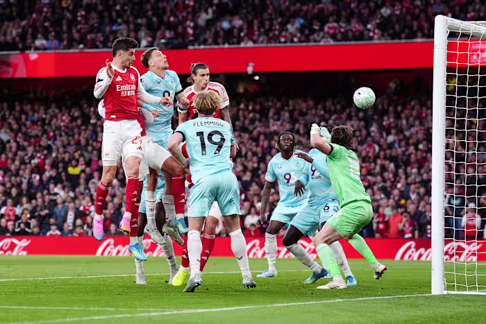 Arsenal op de rand van de Premier League-titel na het verslaan van Burnley
