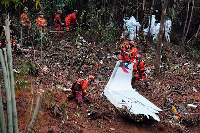Beide motoren vielen uit en de worsteling in de cockpit vond plaats vóór de vliegtuigcrash in China in 2022, zo blijkt uit NTSB-gegevens