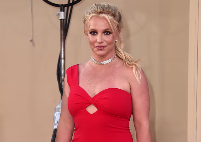 Britney Spears wordt beschuldigd van rijden onder invloed van alcohol en drugs