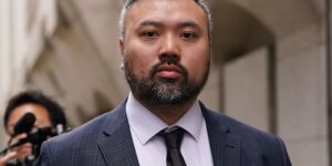 Britse grensfunctionaris en voormalige politieagent uit Hongkong veroordeeld voor het assisteren van Chinese spionagediensten in Groot-Brittannië