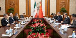China intensiveert zijn Iraanse oorlogsdiplomatie in de aanloop naar de top van Trump met Xi