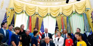 De Presidential Physical Fitness Award is terug nu Trump de jaarlijkse fitnesstest op Amerikaanse scholen nieuw leven inblaast