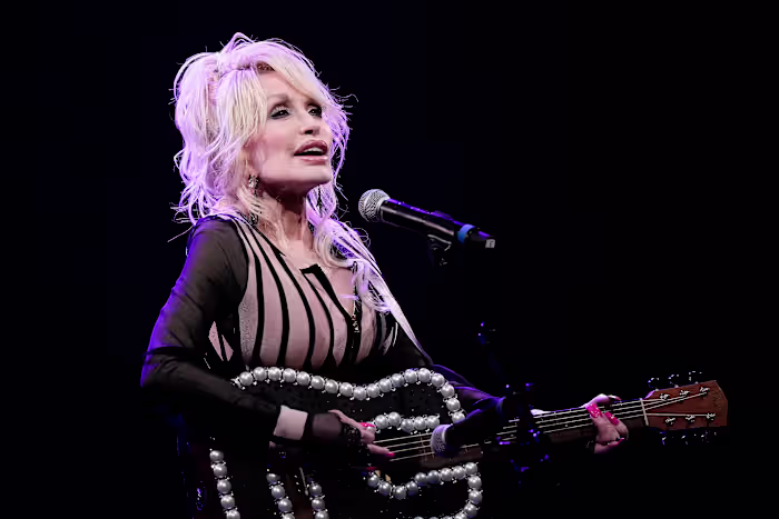 Dolly Parton annuleert residentie in Las Vegas vanwege gezondheidsproblemen: 'Alles wat ik heb is behandelbaar'