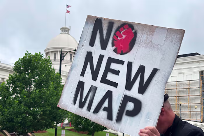 Het Hooggerechtshof verwerpt het bevel aan Alabama om de Amerikaanse huiskaart met twee grotendeels zwarte districten te gebruiken