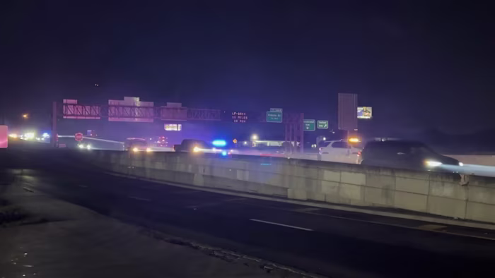 Interstate 10 hoofdstraten in oostelijke richting gaan weer open nadat vrouw dodelijk werd aangereden door VIA-busje