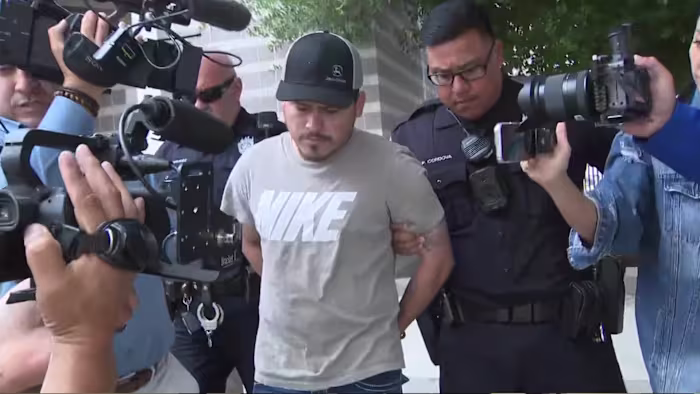 Man beschuldigd van seksueel misbruik van 15-jarig meisje gearresteerd, zegt BCSO