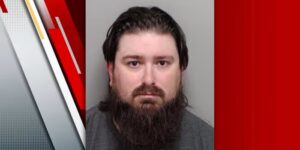 Man gearresteerd wegens online verzoek om minderjarige, zegt de sheriff van Bexar County