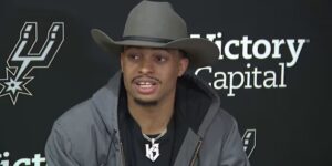 Nadat hij geschiedenis heeft geschreven voor de Spurs, wint Keldon Johnson de prijs voor Zesde Man van het Jaar in de NBA
