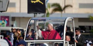 Paus Leo XIV daagt de leiders van Angola uit en brengt tegelijkertijd een boodschap van bemoediging voor het volk
