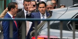 Rubio arriveert in India voorafgaand aan de Quad-gesprekken, terwijl de VS proberen de gespannen banden te herstellen