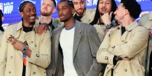 Shai Gilgeous-Alexander of the Thunder wordt de 14e speler die back-to-back NBA MVP’s wint