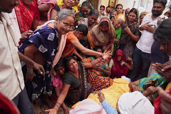 Stofstormen en bliksem doden minstens 96 mensen in Noord-India