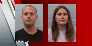 Twee gearresteerd na de dood van twee honden in een internaat, zegt het kantoor van de sheriff van Hays County