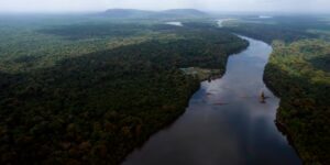 Venezuela vertelt de VN-rechtbank dat het mineraalrijke deel van Guyana op frauduleuze wijze is ingenomen in het koloniale tijdperk