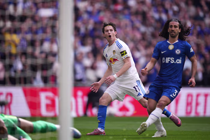 Zorgen over blessures voor de VS voorafgaand aan het WK met Aaronson, Richards raakte gewond in Premier League-actie