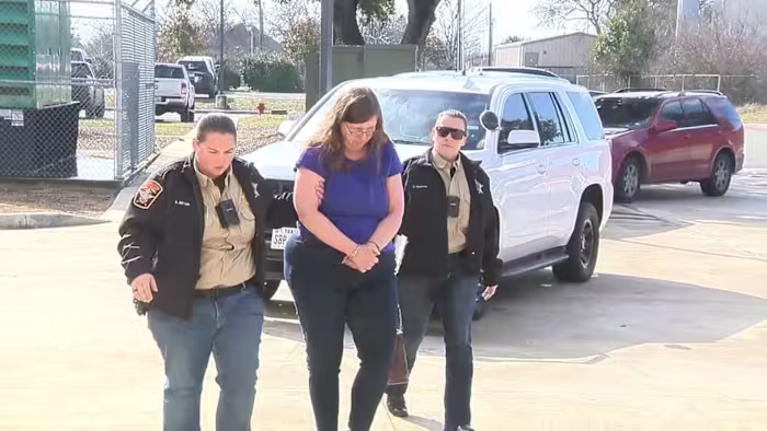 Advocaat uit San Antonio veroordeeld tot 20 jaar gevangenisstraf na schuldig pleidooi in diefstalzaak van $ 540.000