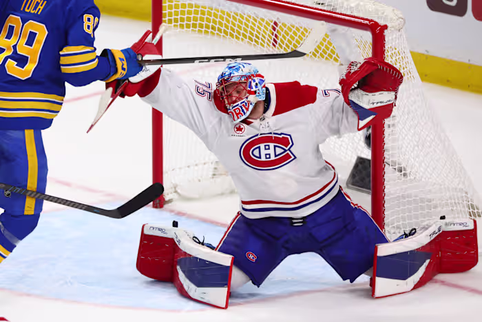 Canadiens-doelman Dobes maakt het vertrouwen van de coach waar door zich te herstellen van een moeilijke start in de overwinning op Sabres