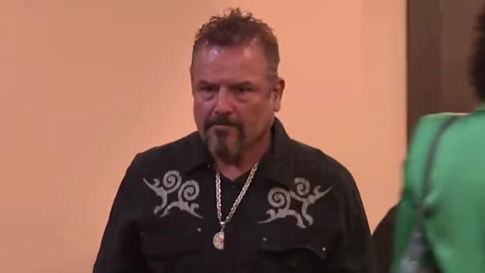 De hoorzitting voor de man uit San Antonio, die toegaf acteur Jonathan Joss te hebben vermoord, werd uitgesteld tot september