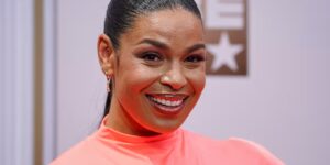 De voor een Grammy genomineerde Jordin Sparks is geselecteerd om het volkslied te zingen tijdens de Indianapolis 500