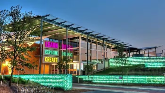 Dinosaurussen komen tot leven in The DoSeum met een nieuwe interactieve zomertentoonstelling