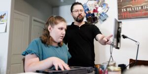 Gezinnen met kinderen met een handicap waarschuwen dat veranderingen op het ministerie van Onderwijs een gebrekkig systeem kunnen doorbreken