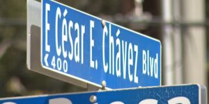 Het hernoemen van César E. Chávez Boulevard zou volgens schattingen van de stad meer dan $ 300.000 kunnen kosten