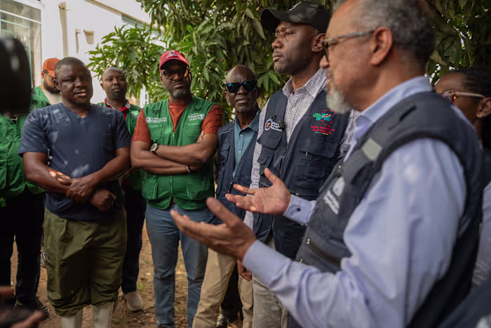 Het hoofd van de WHO rapporteert vijf Ebola-herstelgevallen nu een nieuw behandelcentrum wordt geopend in Oost-Congo