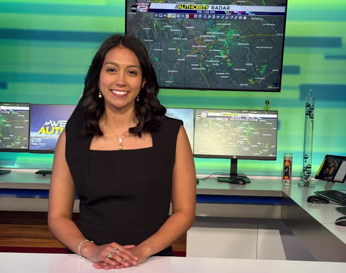 Leah Rodriguez keert terug naar huis als KSAT-meteoroloog