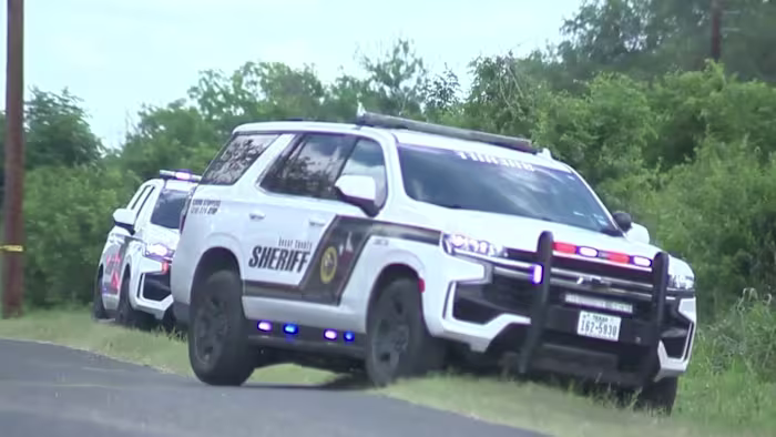 Lichaam gevonden nabij de Bexar County-spoorweg, vermoedelijk verband houdend met de sterfgevallen in Laredo-boxcars, zegt de sheriff