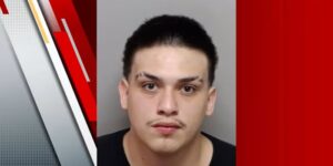 Man, 18, gearresteerd in verband met online roofovervallen, zegt de politie van Universal City