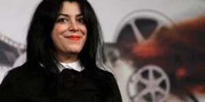 Marjane Satrapi, Iraans-Franse cartoonist en filmmaker bekend van ‘Persepolis’, sterft op 56-jarige leeftijd