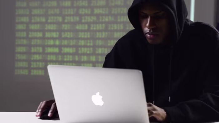Nabootsing van nabootsing van identiteit neemt toe: RBFCU waarschuwt voor toenemende AI-bankfraude