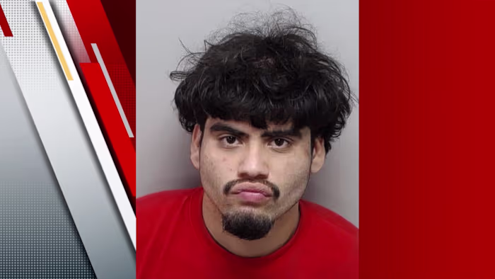 SAPD: Man beschuldigd van moord na dodelijke schietpartij nabij de West Side-bar na sluitingstijd