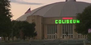 San Antonio ISD verplaatst de diploma-uitreikingen van drie middelbare scholen vanwege verkeersproblemen bij de Spurs Finals