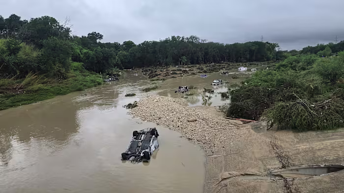 TIJDLIJN: De verwoestende overstromingen in San Antonio waarbij op 12 juni 2025 dertien mensen omkwamen