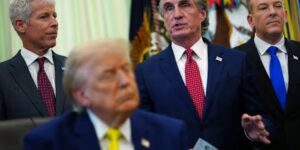 Trump kondigt 700 miljoen dollar aan nieuwe steun aan voor de worstelende kolenindustrie