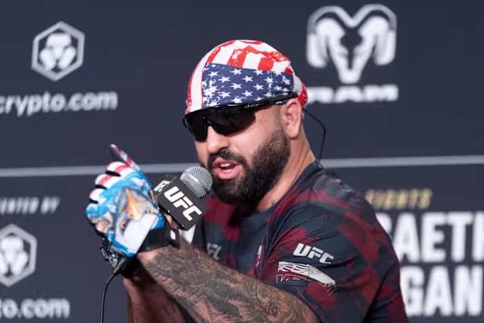 UFC-vechters zeggen dat ze vereerd zijn om voor president Trump op kaart te strijden in het Witte Huis