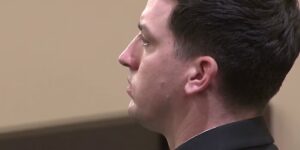Voormalig politieagent uit San Antonio, James Brennand, moet voor de rechtbank verschijnen voorafgaand aan het proces in de schietzaak Erik Cantu
