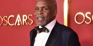 Acteur en activist Danny Glover zegt dat hij de ziekte van Alzheimer heeft