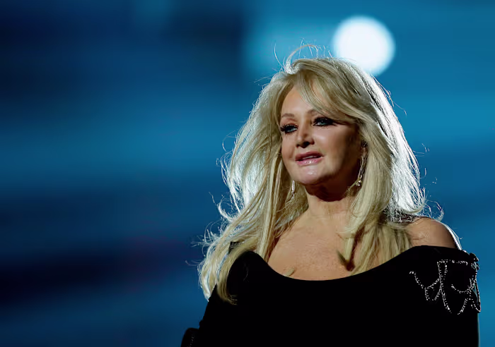 Bonnie Tyler, die bovenaan de hitlijsten stond met het epische 'Total Eclipse of the Heart', is op 75-jarige leeftijd overleden
