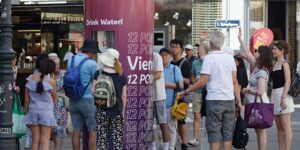 Centraal-Europa bruist terwijl hitterecords worden verbroken in Zwitserland, Denemarken en Tsjechië