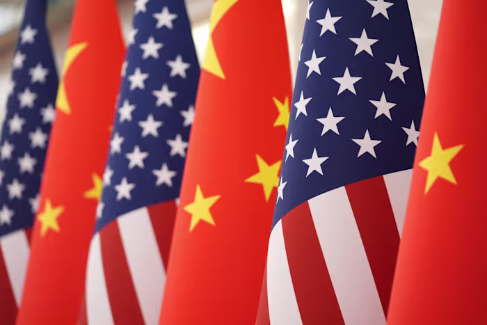 China slaat terug op de Amerikaanse sancties tegen technologiegiganten en beperkt de export naar Amerikaanse defensiebedrijven