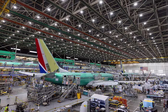 De FAA zegt dat Boeing de zelfcertificering van zijn vliegtuigen als luchtwaardig kan hervatten
