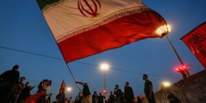 De VS eisen dat Iran publiekelijk verklaart dat de Straat van Hormuz open is en dat Teheran geen schepen meer zal aanvallen