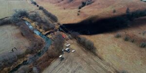 De exploitant van het Keystone Pipeline-systeem stemt ermee in een boete van $ 26,9 miljoen te betalen vanwege een grote olieramp in Kansas